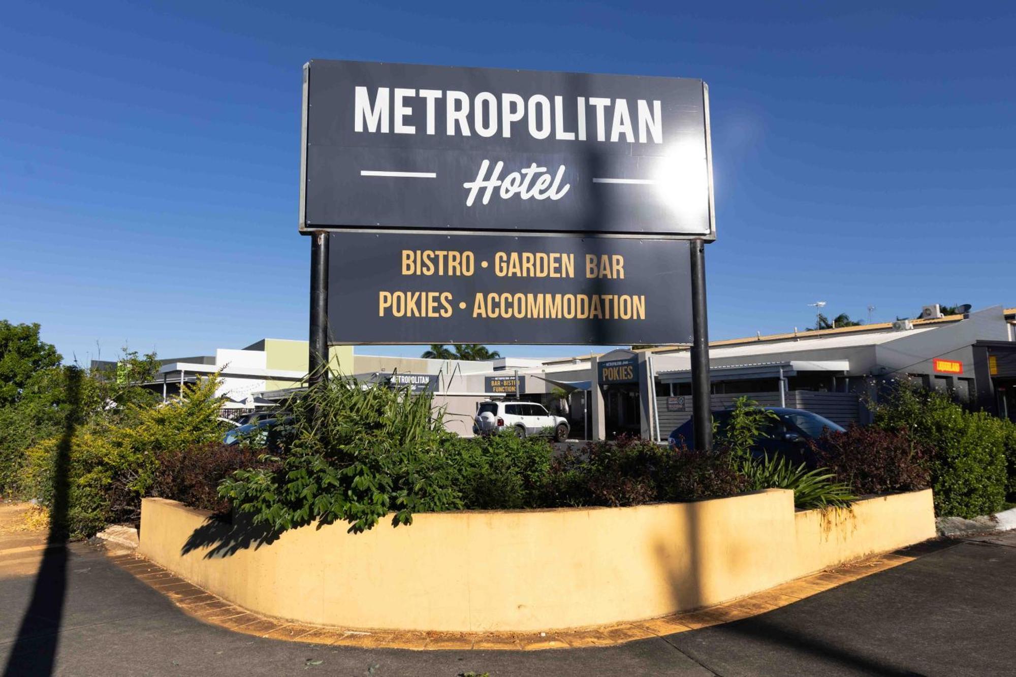 The Metropolitan Hotel Mackay Exterior photo